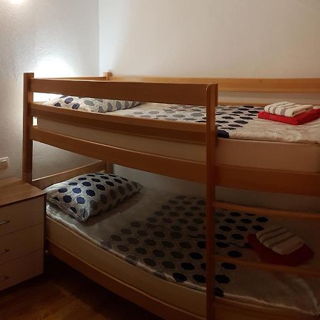 Apartman Vojaline Milna  Exterior photo